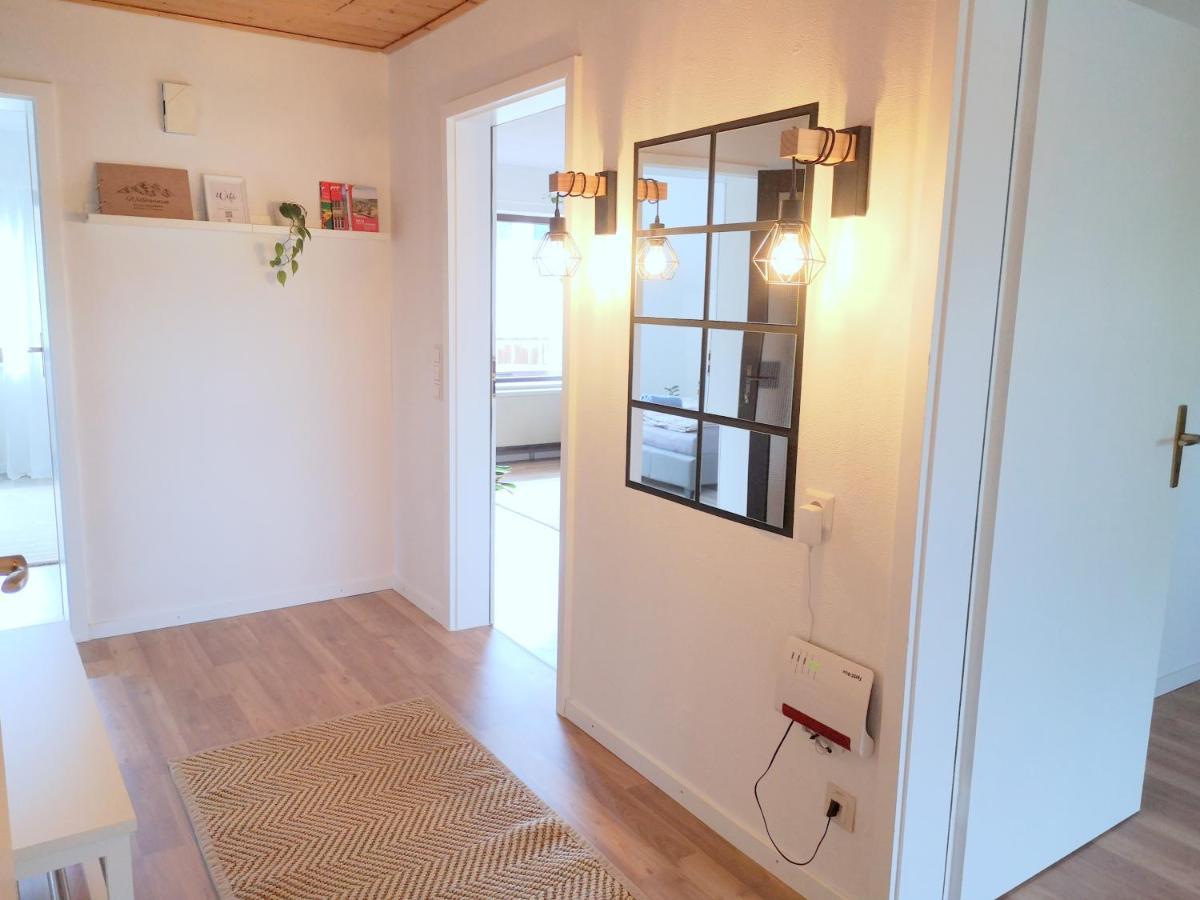 Family-Apartment Mit Balkon, Kueche, Parkplatz & Waschmaschine Оффенбург Екстер'єр фото